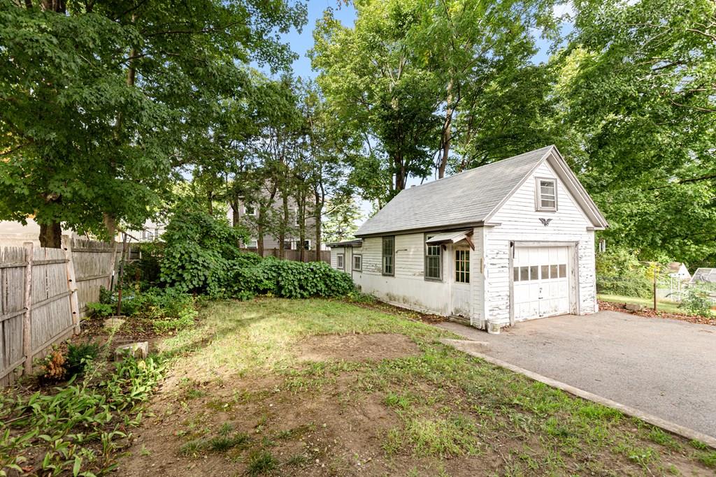 34 Walnut Street Maynard, MA 01754 - Photo 27 of 30 Gallery Image 27
