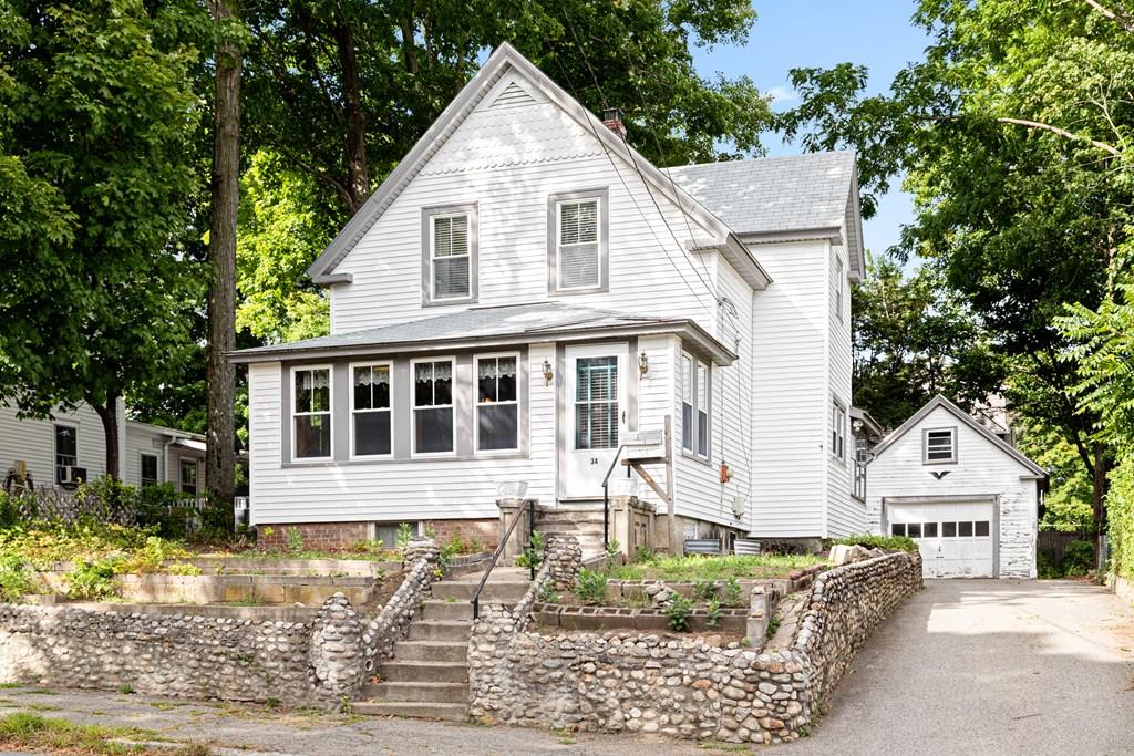 34 Walnut Street Maynard, MA 01754 - Photo 3 of 30 Gallery Image 3