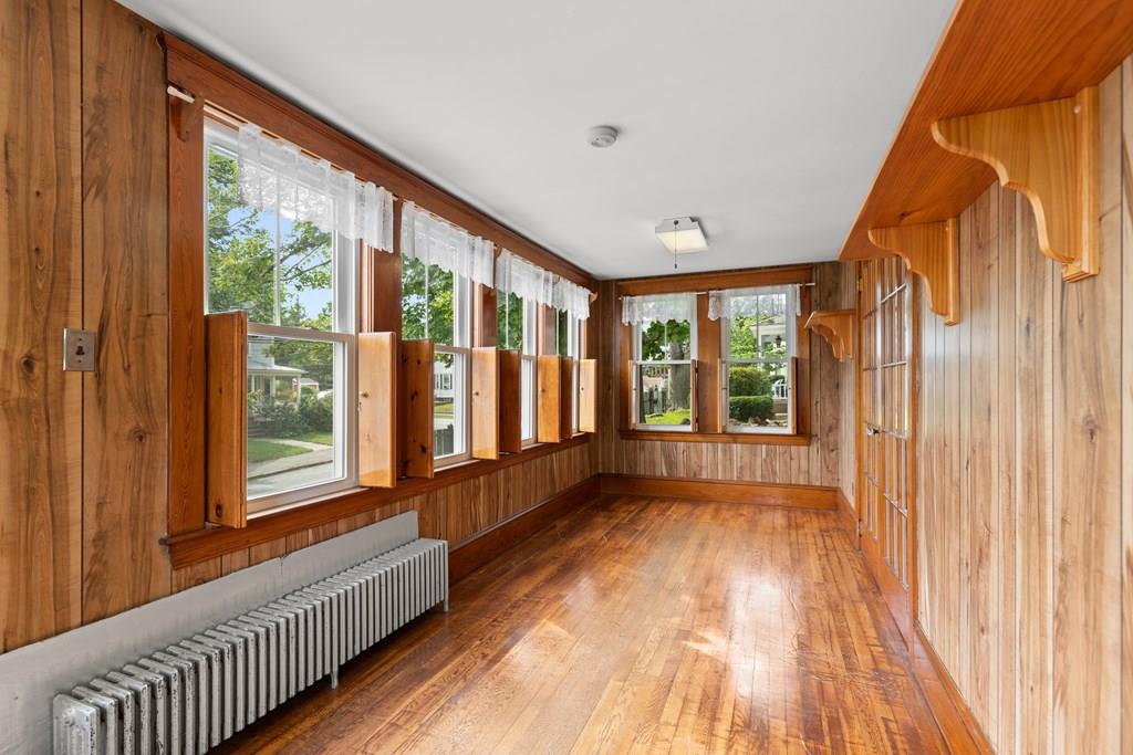 34 Walnut Street Maynard, MA 01754 - Photo 10 of 30 Gallery Image 10