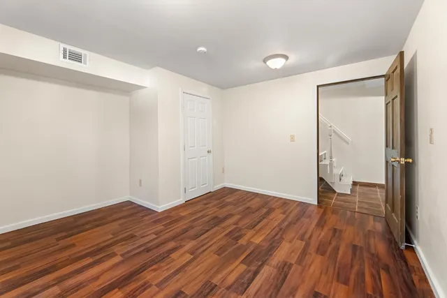 $394,900 | 18433 Wade Hill Road, Patriot, IN 47038