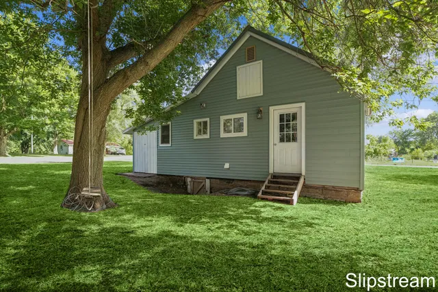 $129,900 | 11406 3rd Street, Riverdale, MI 48877