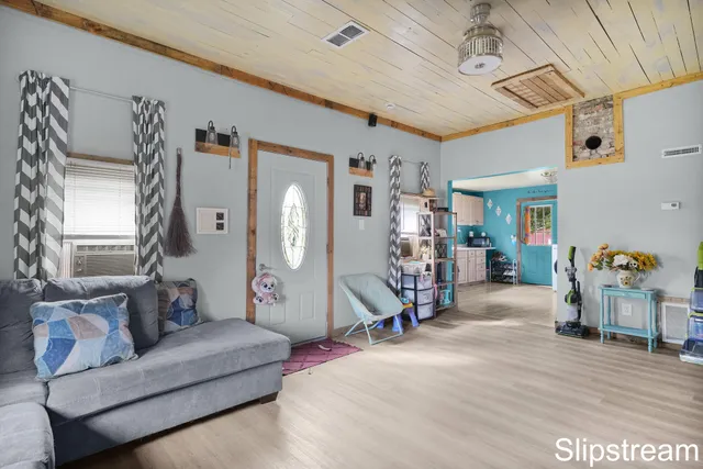 $129,900 | 11406 3rd Street, Riverdale, MI 48877