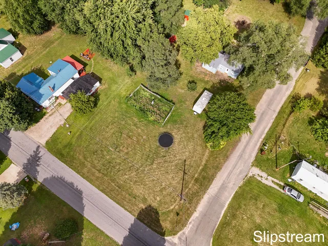 $129,900 | 11406 3rd Street, Riverdale, MI 48877