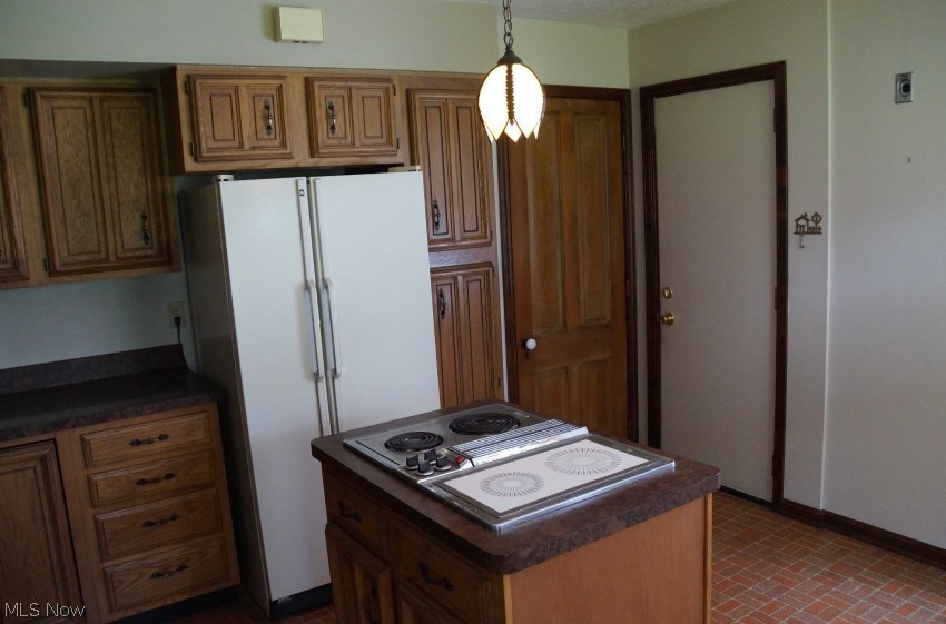 10772 West Sprague Road Parma, OH 44130 - Photo 9 of 25 Gallery Image 9