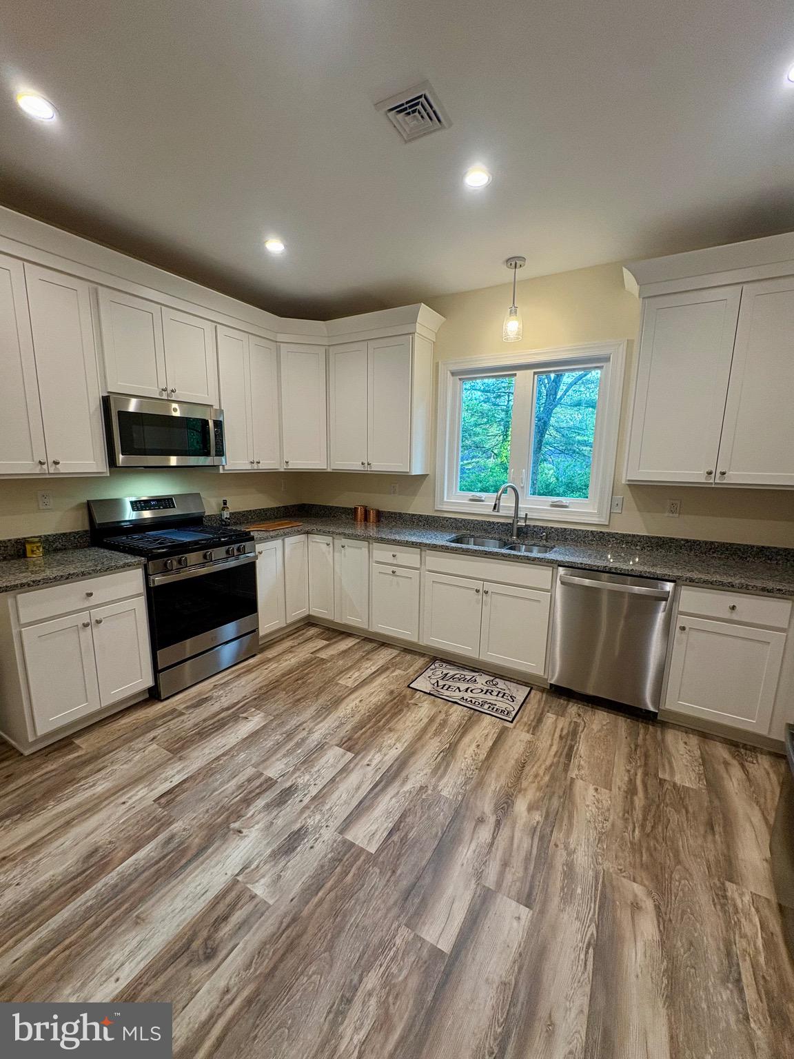 1300 Grantley Road York, PA 17403 - Photo 13 of 26