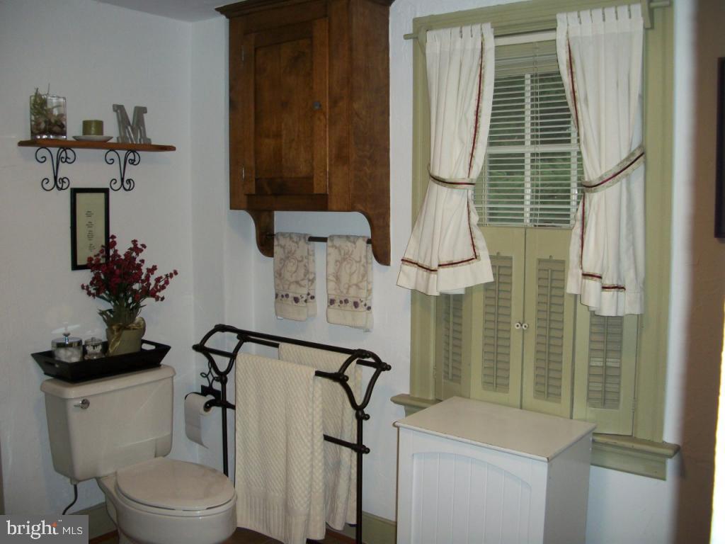 153 College Avenue Mountville, PA 17554 - Photo 14 of 26 Gallery Image 14