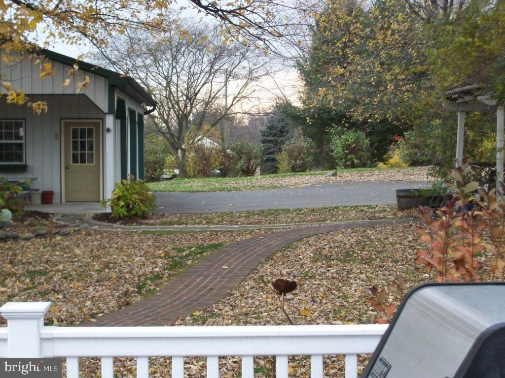 153 College Avenue Mountville, PA 17554 - Photo 22 of 26 Gallery Image 22