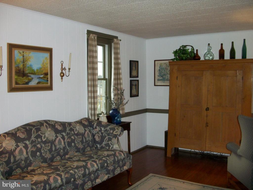 153 College Avenue Mountville, PA 17554 - Photo 8 of 26 Gallery Image 8