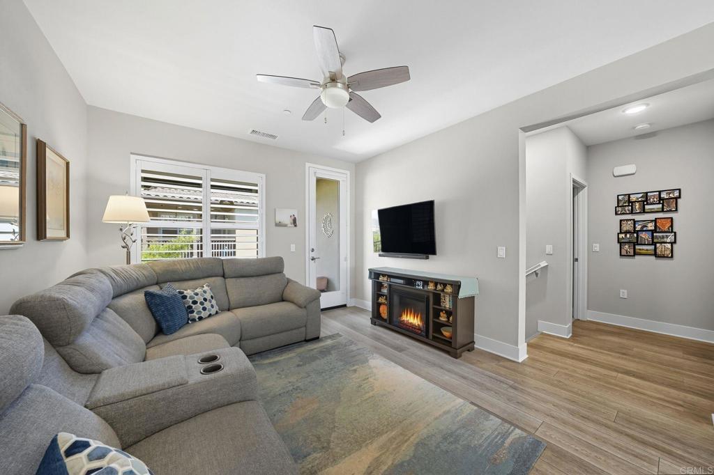 172 Diamante Road San Marcos, CA 92078 - Photo 13 of 37