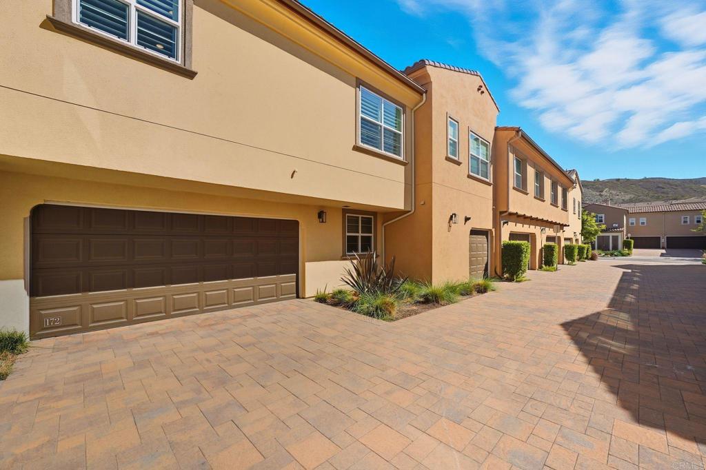 172 Diamante Road San Marcos, CA 92078 - Photo 27 of 37
