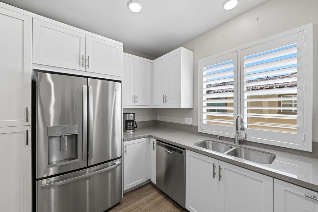 172 Diamante Road San Marcos, CA 92078 - Photo 5 of 37