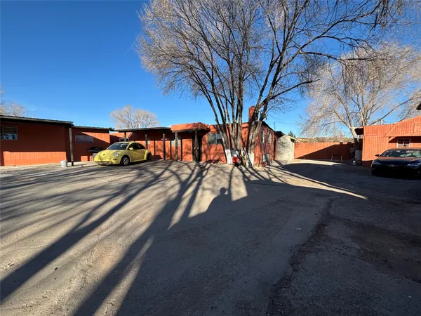 $1,300,000 | 1901 Arroyo De Las Cruces Road, Santa Fe, NM 87505