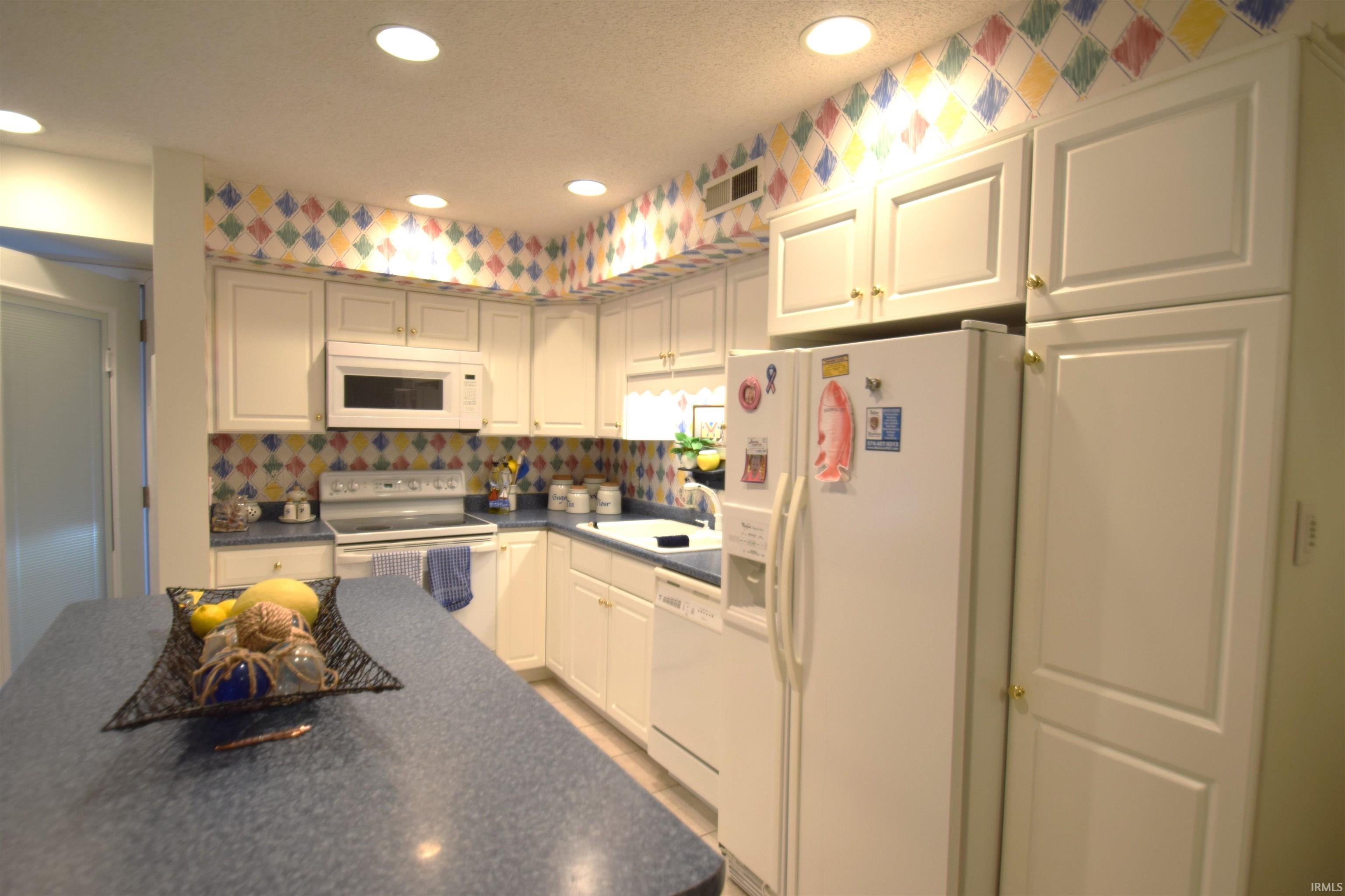 10075 North Turkey Creek Road, Unit 39 Syracuse, IN 46567 - Photo 5 of 29