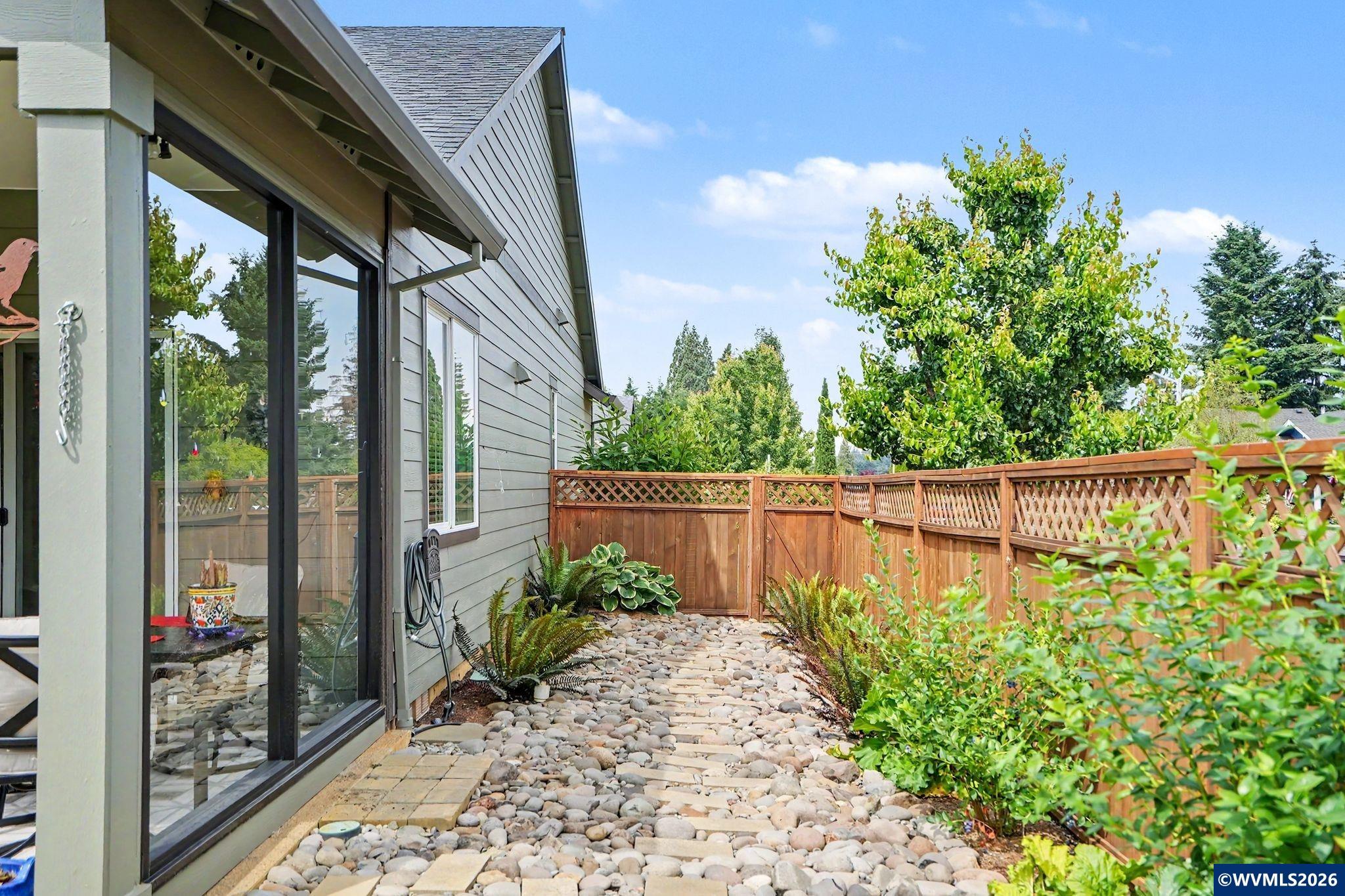 452 Southeast Arbor Street Sublimity, OR 97385 - Photo 47 of 49