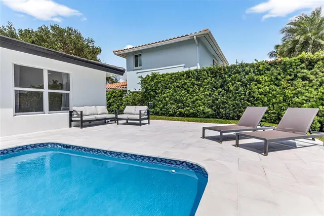 $1,299,000 | 230 Southeast 3rd Avenue, Pompano Beach, FL 33060