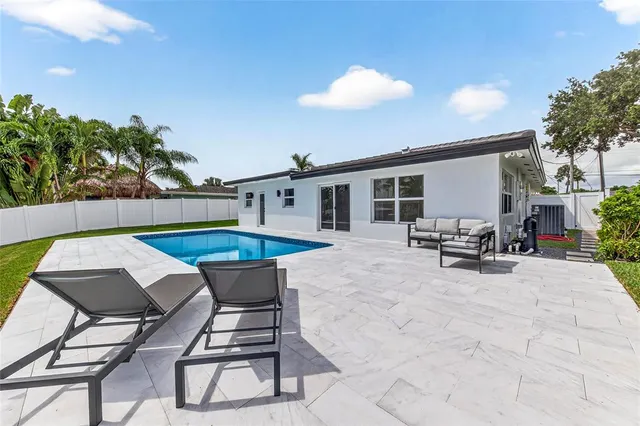 $1,299,000 | 230 Southeast 3rd Avenue, Pompano Beach, FL 33060
