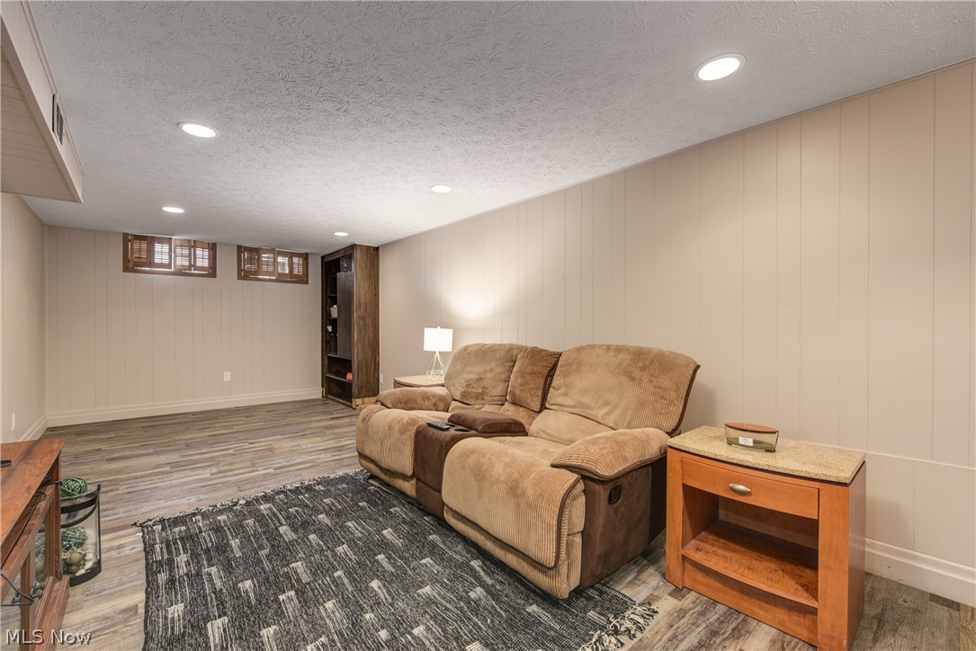 4369 Tiedeman Road Cleveland, OH 44144 - Photo 21 of 35 Gallery Image 21