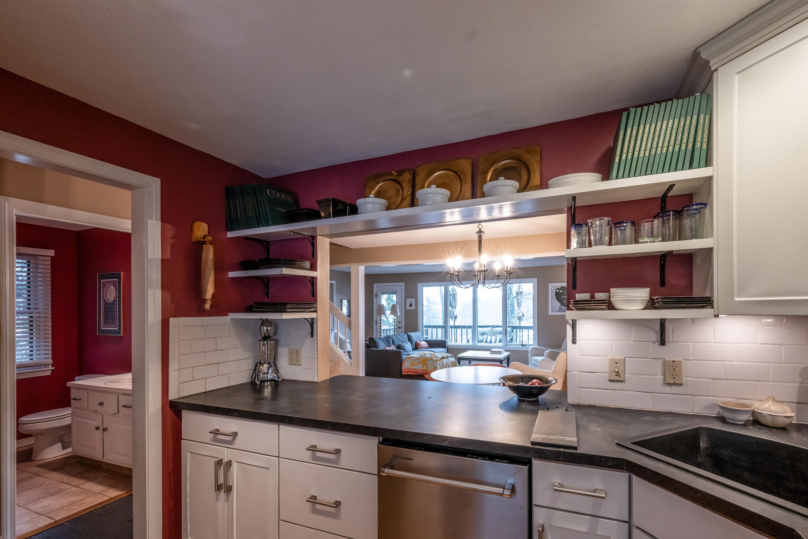 974 Hard Road, Unit D6 Hartford, VT 05059 - Photo 6 of 38