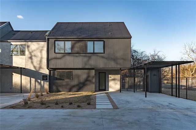 $4,200 | 921 Tillery Street, Unit B, Austin, TX 78702