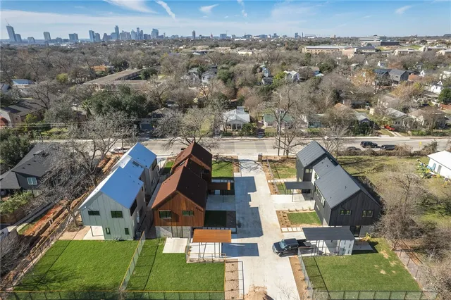 $4,200 | 921 Tillery Street, Unit B, Austin, TX 78702