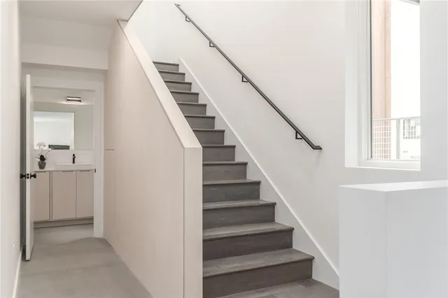 $4,200 | 921 Tillery Street, Unit B, Austin, TX 78702