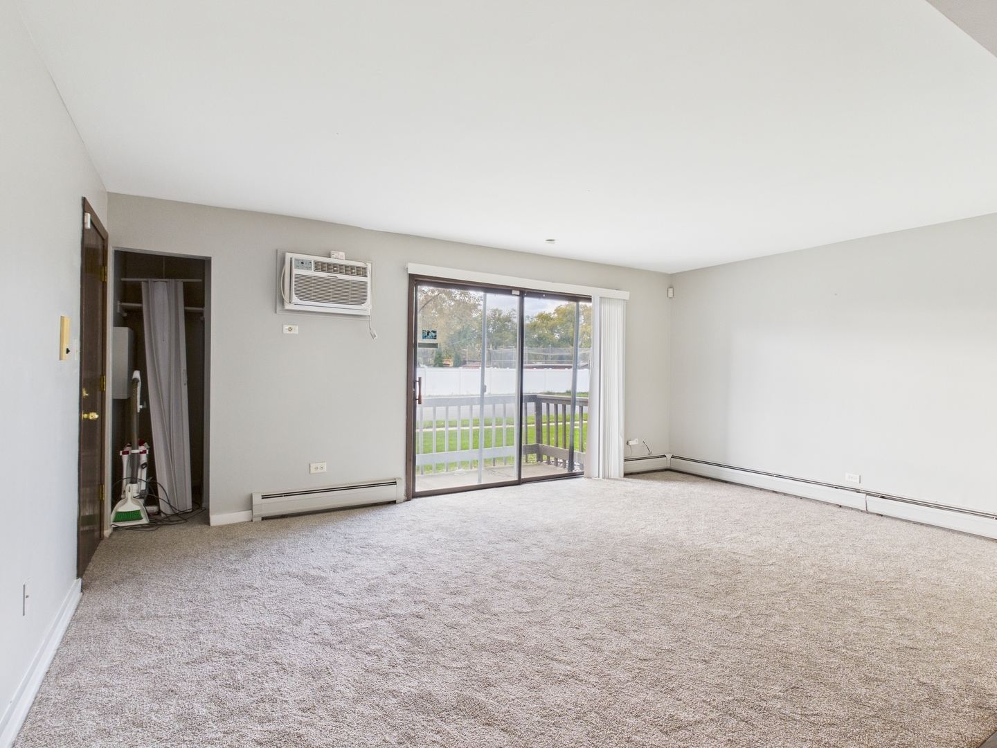 11805 South Karlov Avenue, Unit 102 Alsip, IL 60803 - Photo 3 of 19