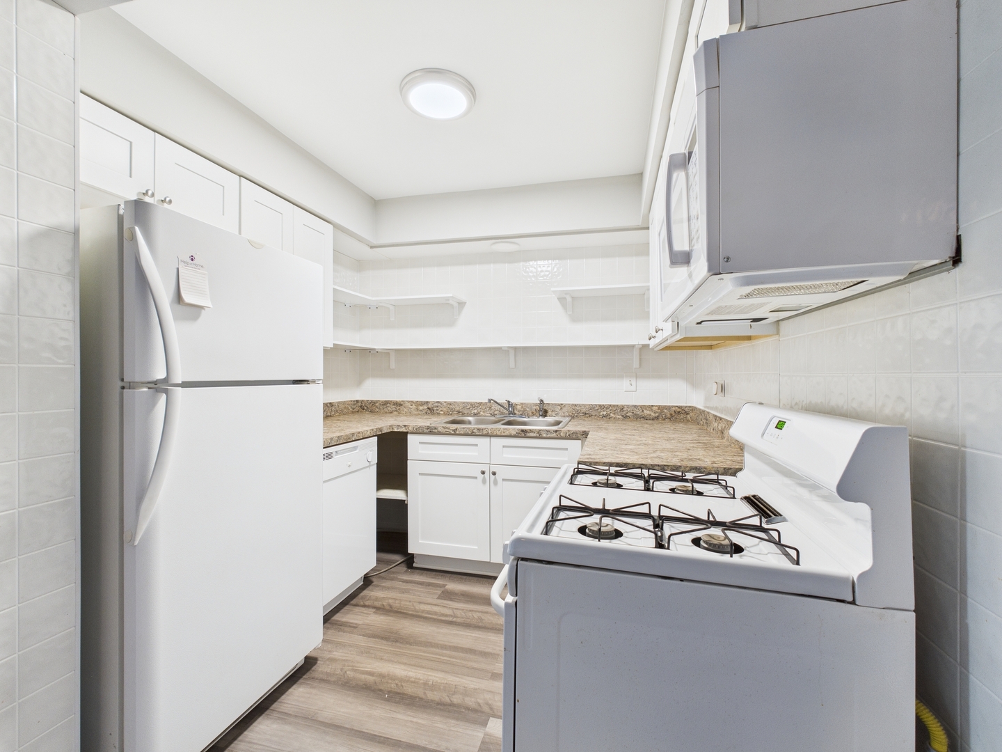 11805 South Karlov Avenue, Unit 102 Alsip, IL 60803 - Photo 7 of 19