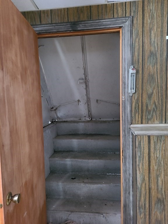 65 Lakeview Avenue Athol, MA 01331 - Photo 28 of 30 a view of entryway