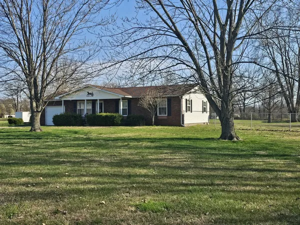 $154,500 | 14927 East Clearview Road, Mount Vernon, IL 62864