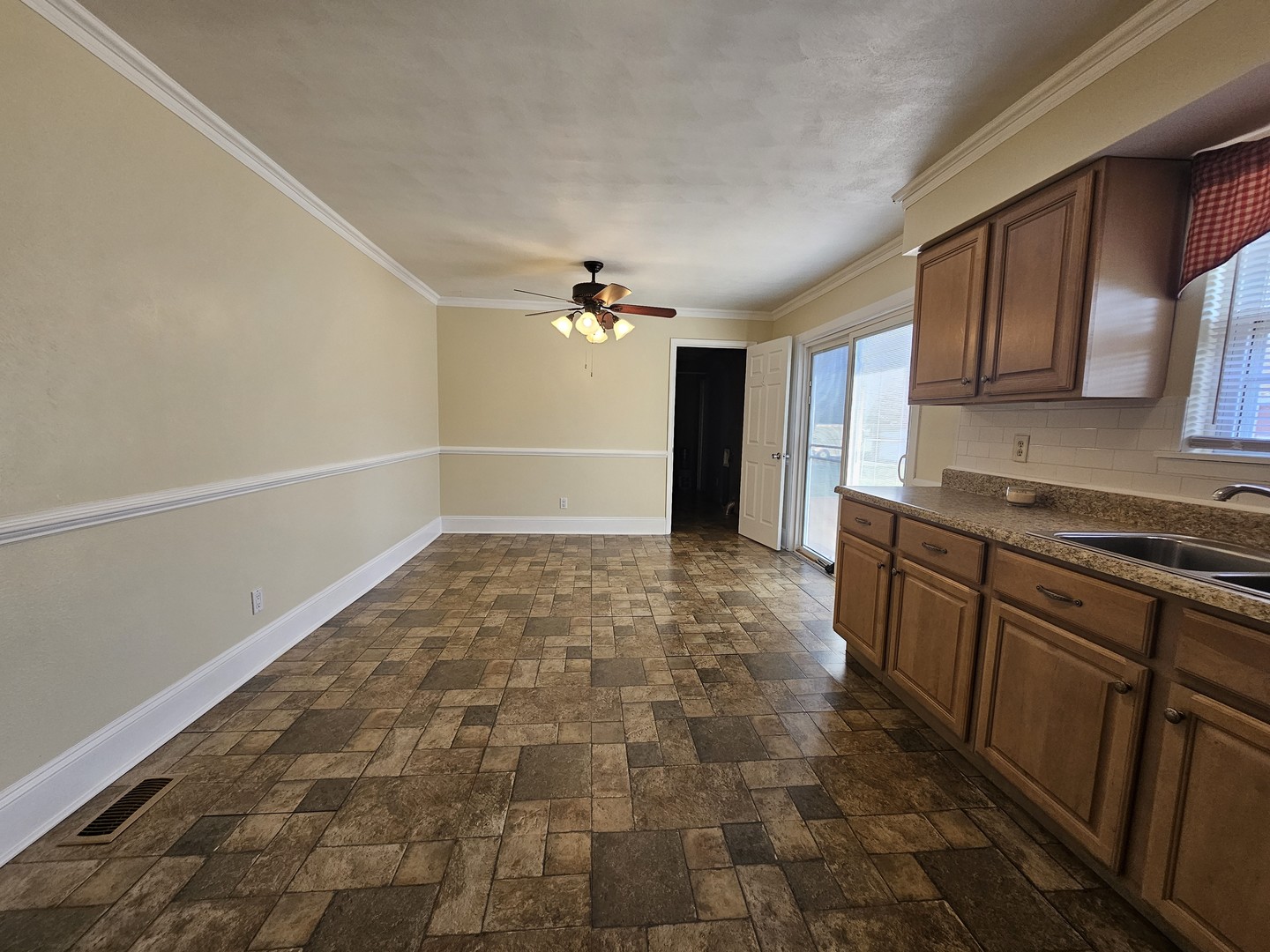 14927 East Clearview Road Mount Vernon, IL 62864 - Photo 16 of 27