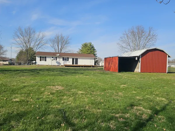$154,500 | 14927 East Clearview Road, Mount Vernon, IL 62864