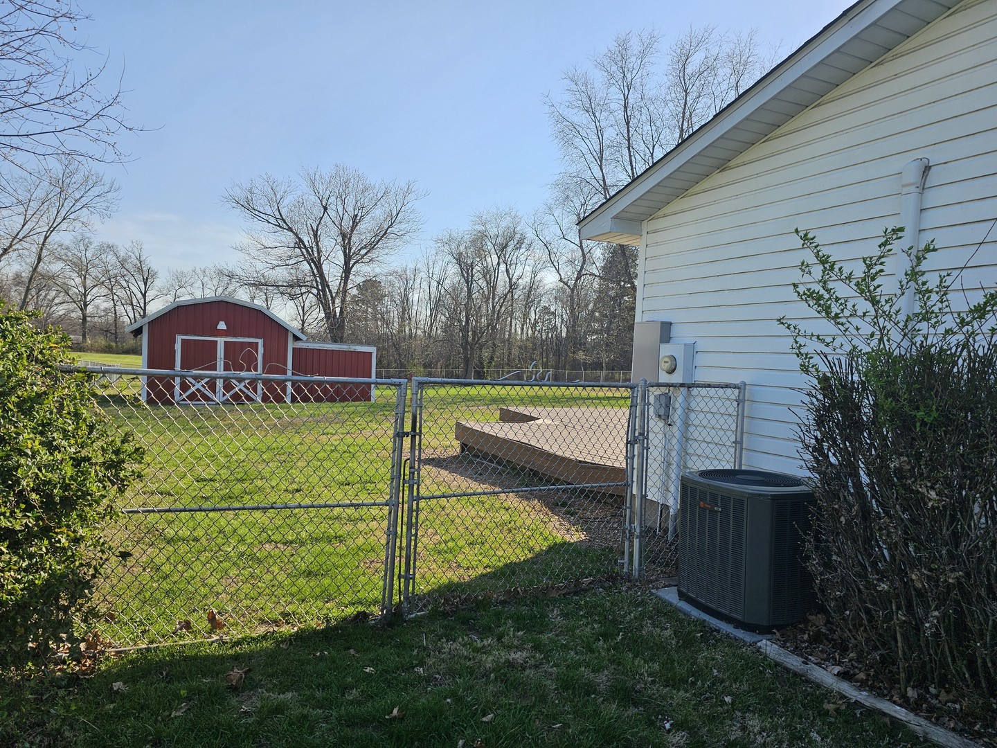 14927 East Clearview Road Mount Vernon, IL 62864 - Photo 8 of 27