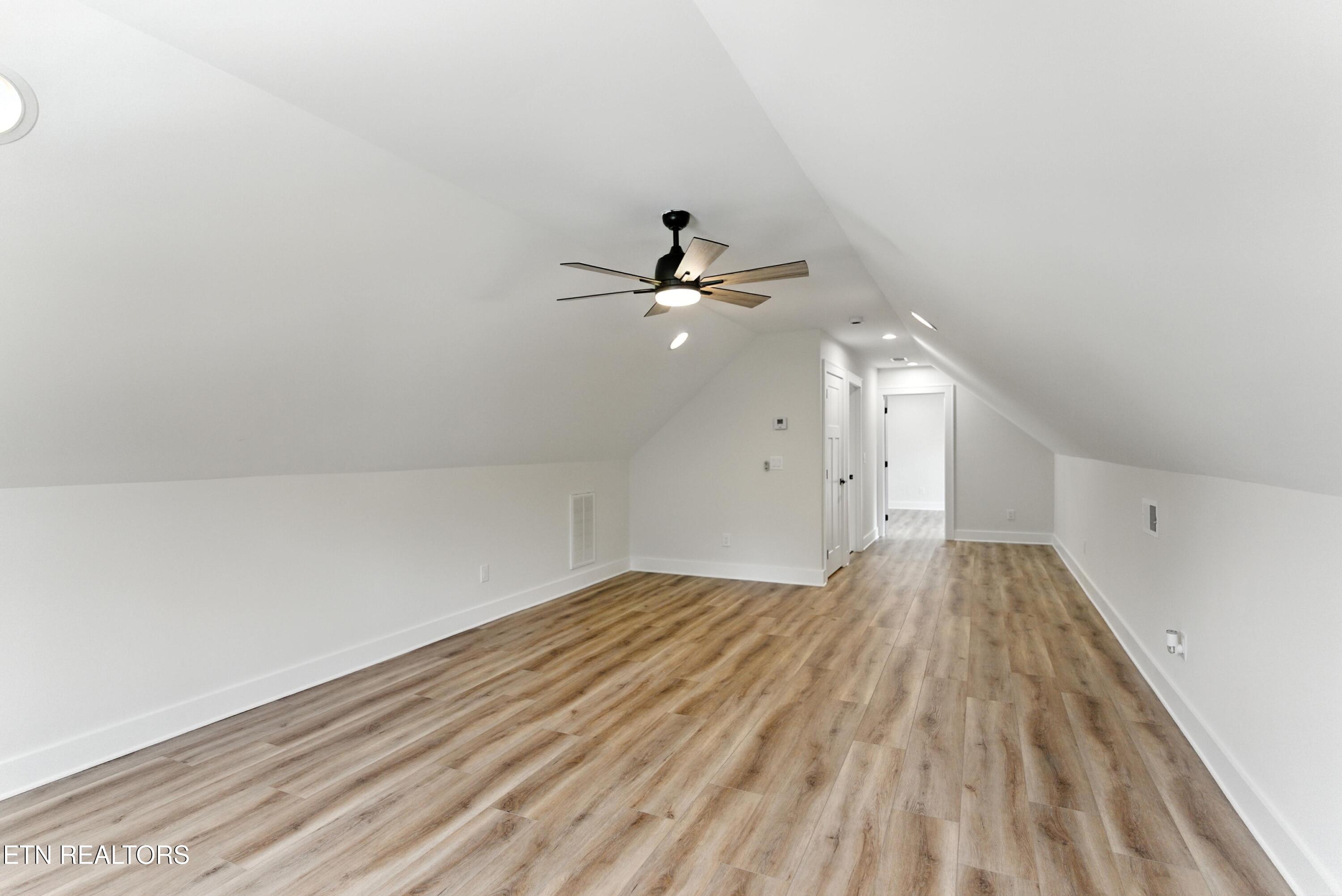 149 Gado Way Loudon, TN 37774 - Photo 34 of 43 DSC03067