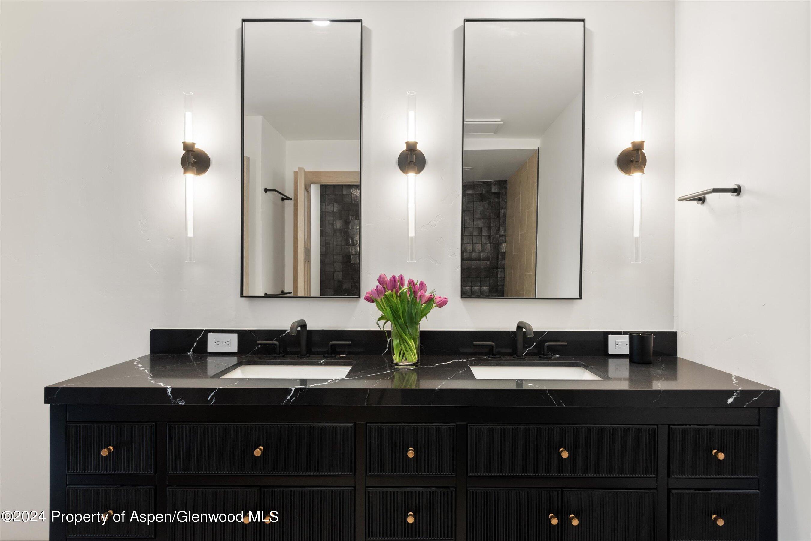 964 Faraway Road Snowmass Village, CO 81615 - Photo 59 of 74 Guest Bedroom Vanity