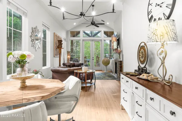 $398,500 | 325 Bacque Crescent Drive, Unit A, Lafayette, LA 70503