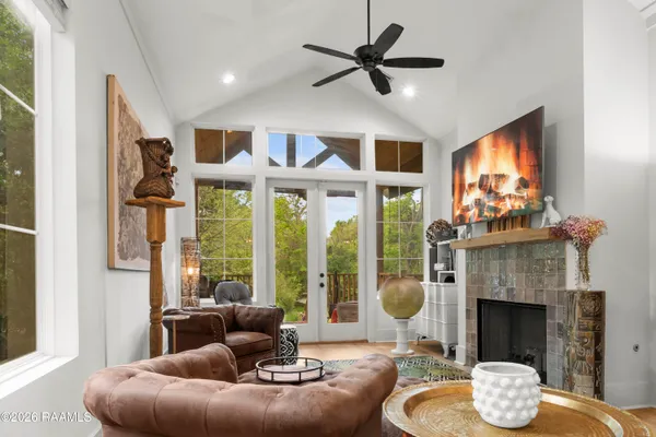 $398,500 | 325 Bacque Crescent Drive, Unit A, Lafayette, LA 70503