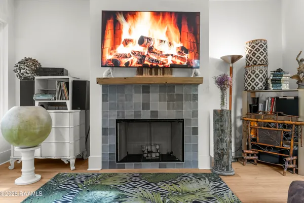 $398,500 | 325 Bacque Crescent Drive, Unit A, Lafayette, LA 70503