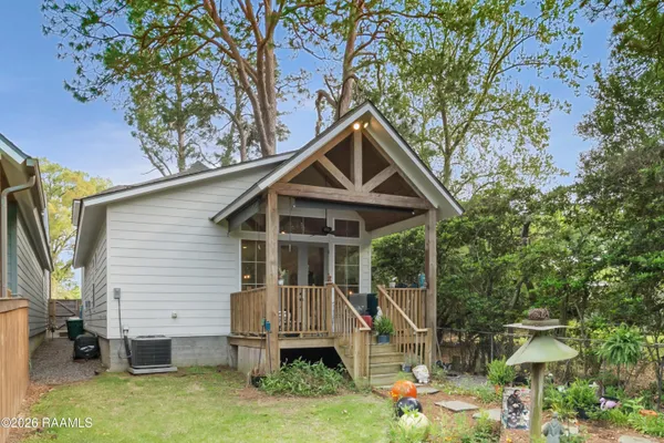 $398,500 | 325 Bacque Crescent Drive, Unit A, Lafayette, LA 70503