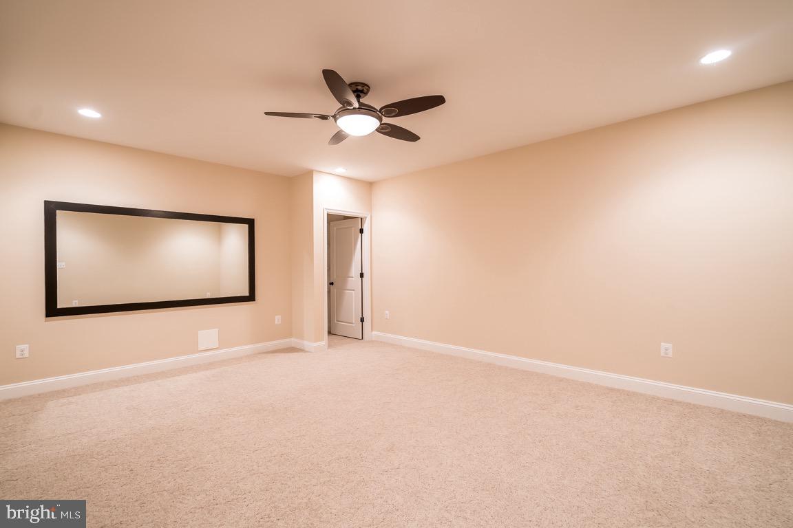 5 Barn Ridge Court Silver Spring, MD 20906 - Photo 16 of 70 Gallery Image 16
