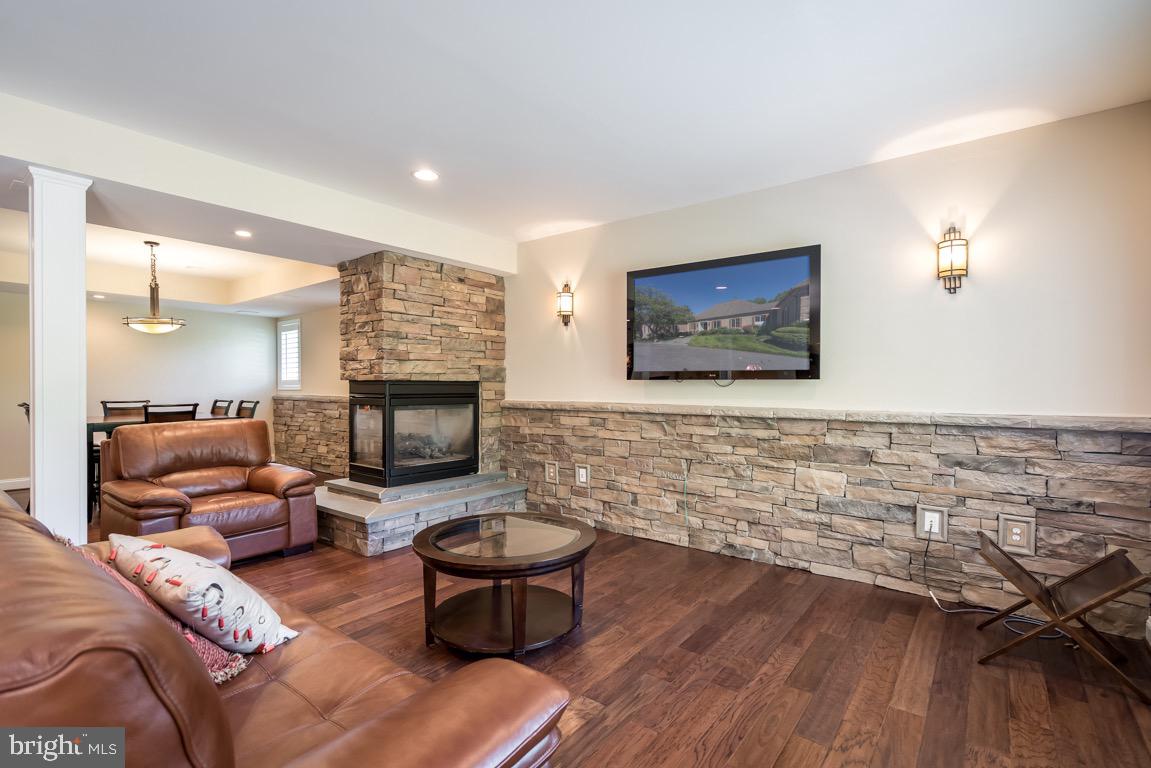5 Barn Ridge Court Silver Spring, MD 20906 - Photo 37 of 70 Gallery Image 37