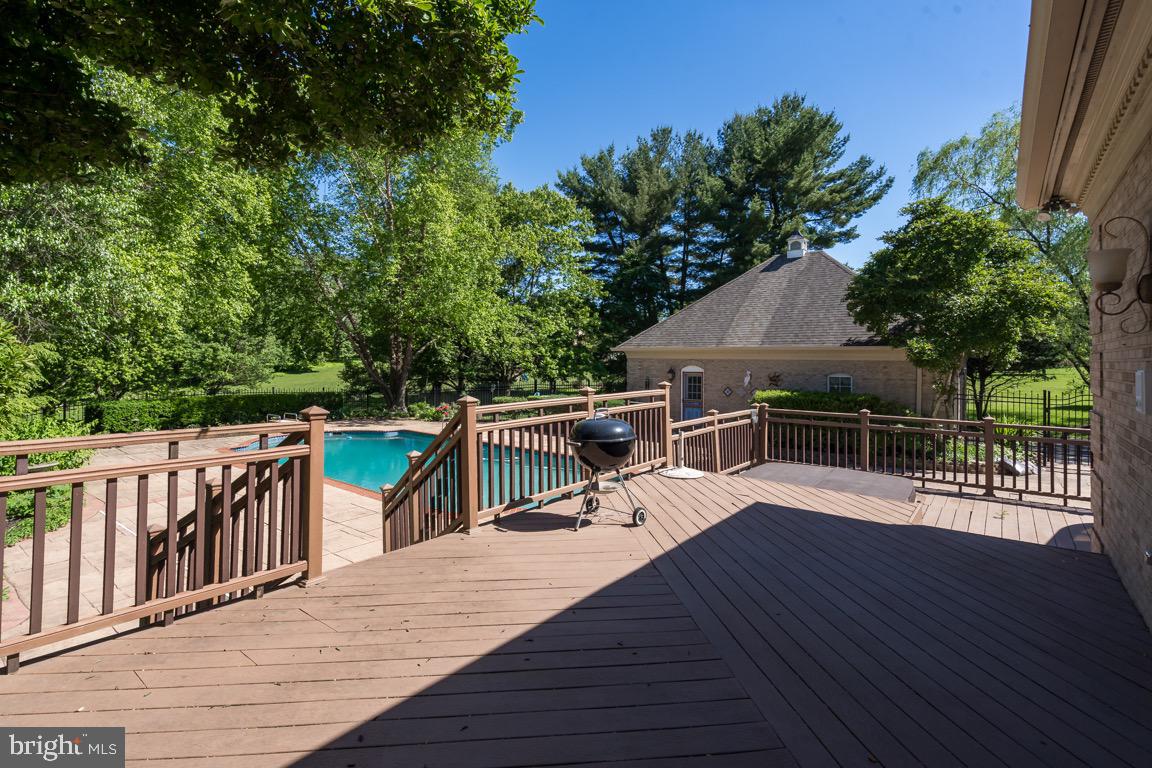 5 Barn Ridge Court Silver Spring, MD 20906 - Photo 50 of 70 Gallery Image 50