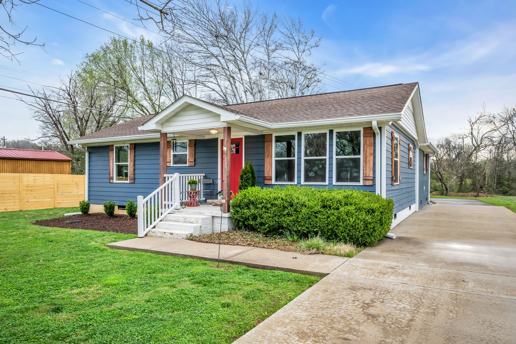 101 Simpson Street Waverly, TN 37185 - Photo 19 of 33