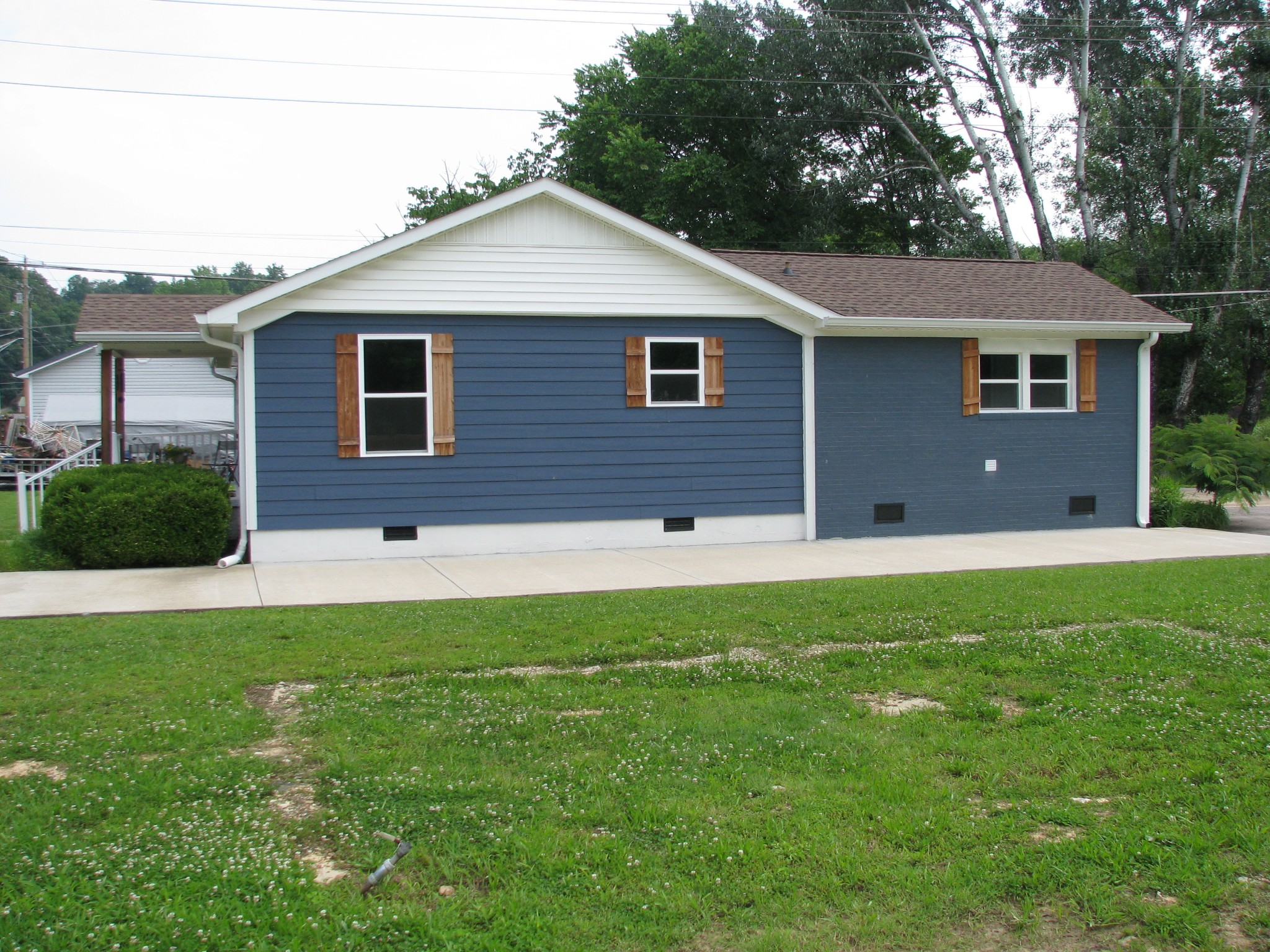 101 Simpson Street Waverly, TN 37185 - Photo 8 of 33