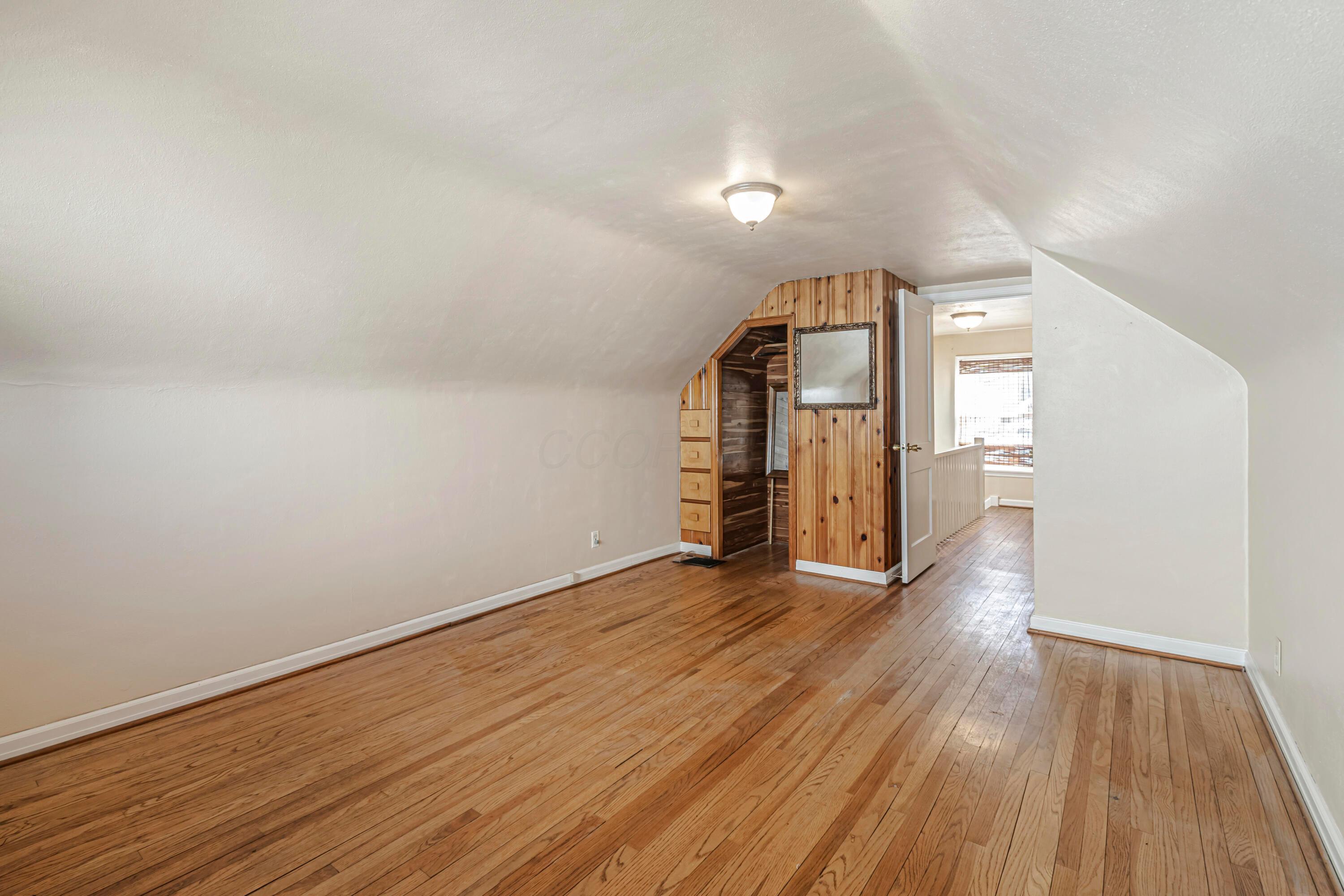 610 Edgemont Road Newark, OH 43055 - Photo 23 of 34 F8_610_Edgemont_014
