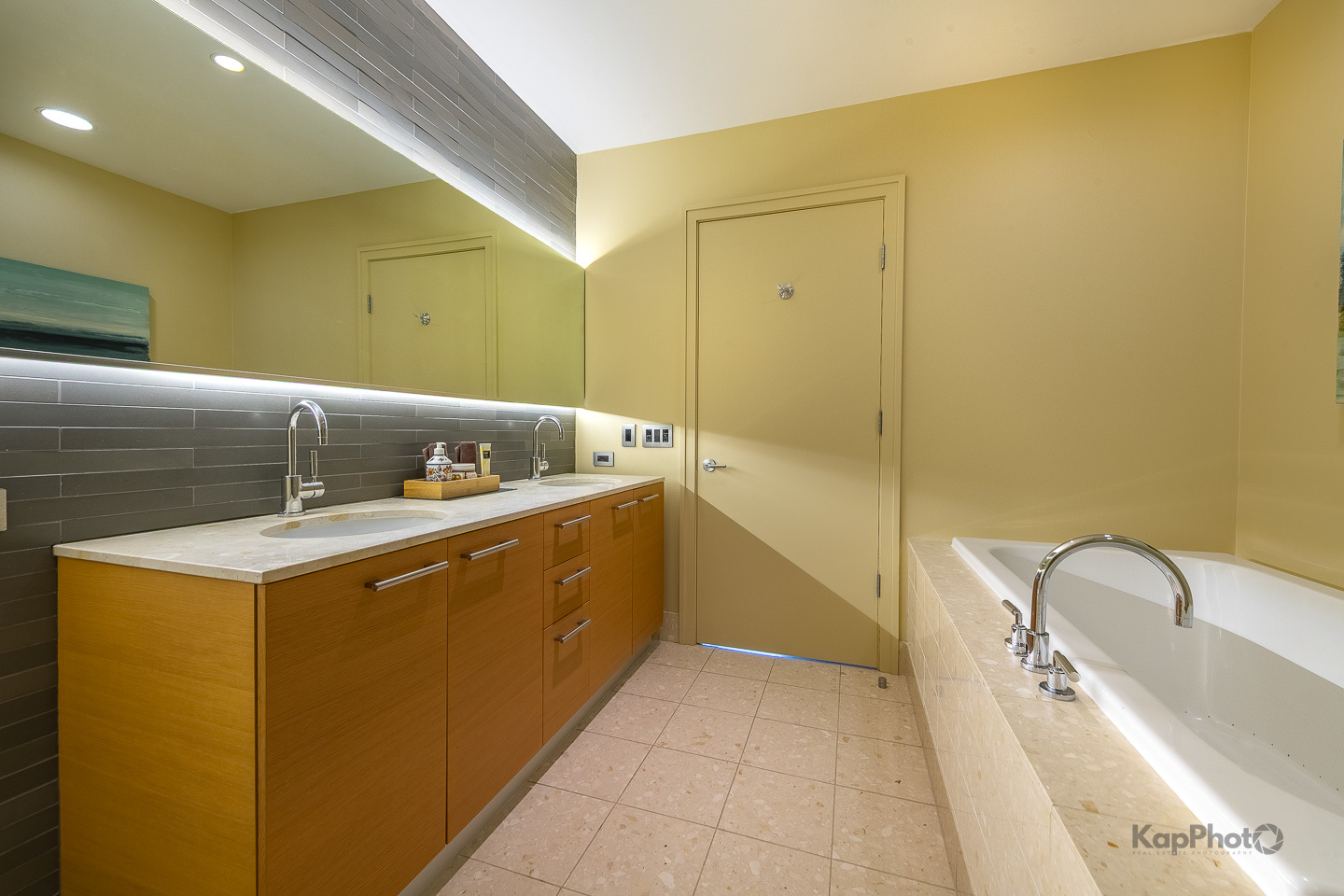340 East Randolph Street, Unit 4902 Chicago, IL 60601 - Photo 17 of 42