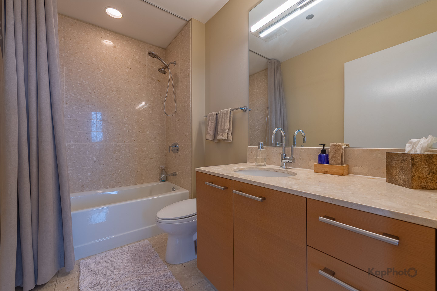 340 East Randolph Street, Unit 4902 Chicago, IL 60601 - Photo 20 of 42