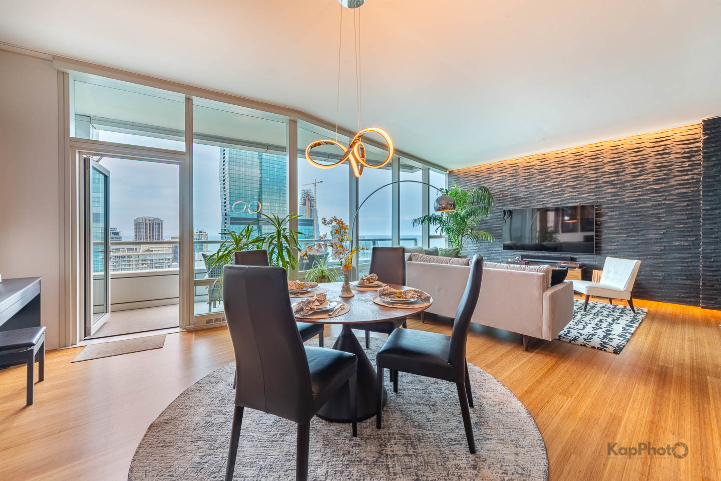340 East Randolph Street, Unit 4902 Chicago, IL 60601 - Photo 10 of 42