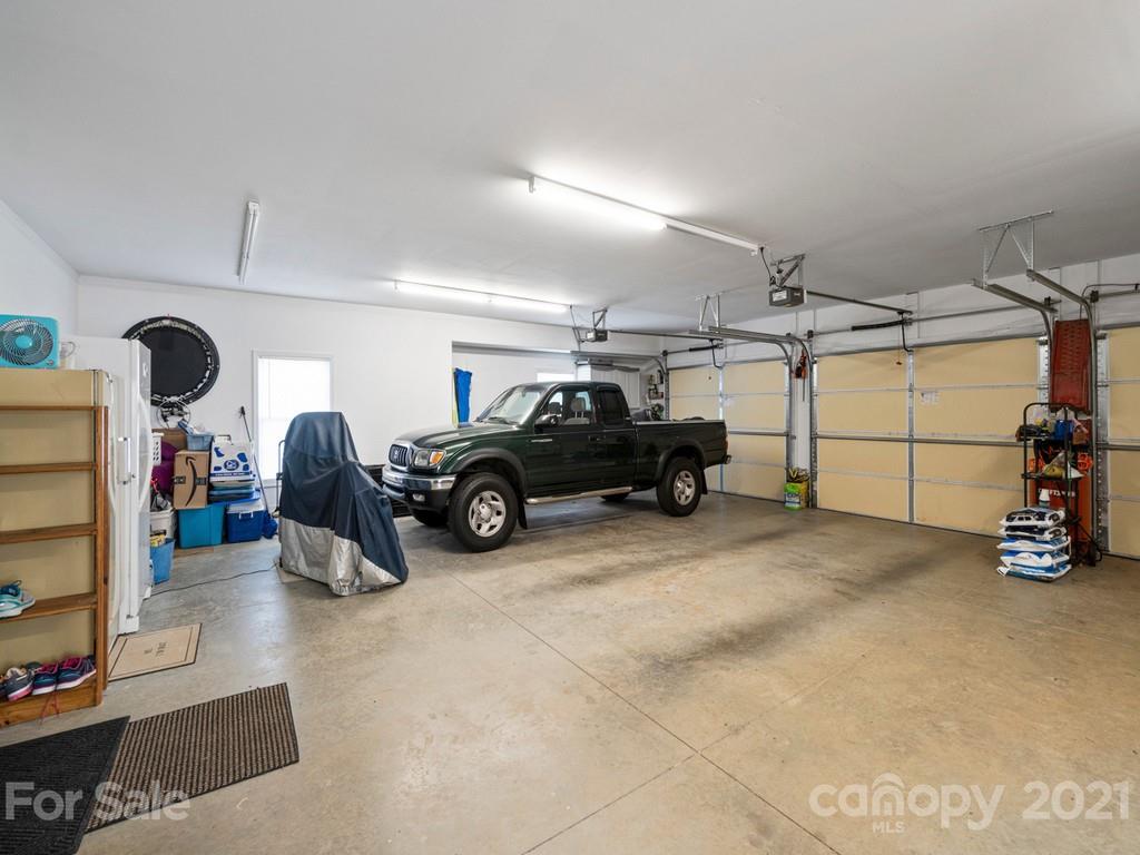 4044 RPM Drive Maiden, NC 28650 - Photo 36 of 48 Gallery Image 36