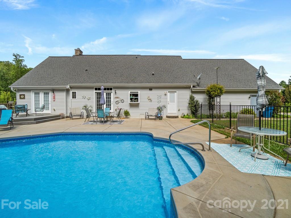 4044 RPM Drive Maiden, NC 28650 - Photo 44 of 48 Gallery Image 44