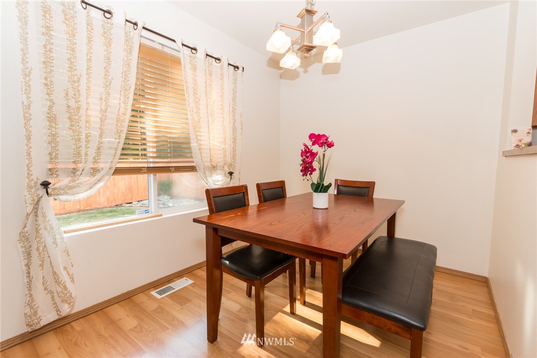 3305 Rickey Road Bremerton, WA 98310 - Photo 9 of 23 Gallery Image 9